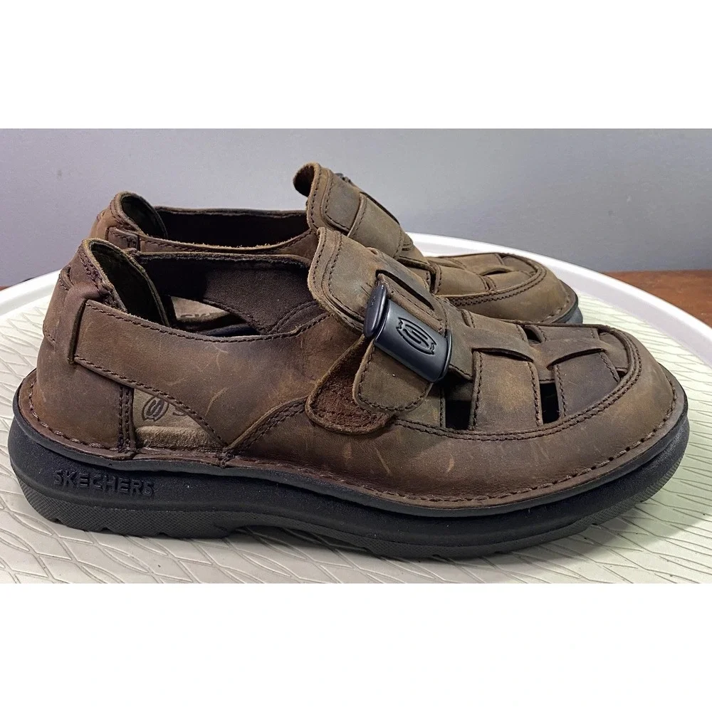 Skechers Serene Seclusion Men's Brown Leather Sandals Casual/Comfort‎ Sz.7 NWB